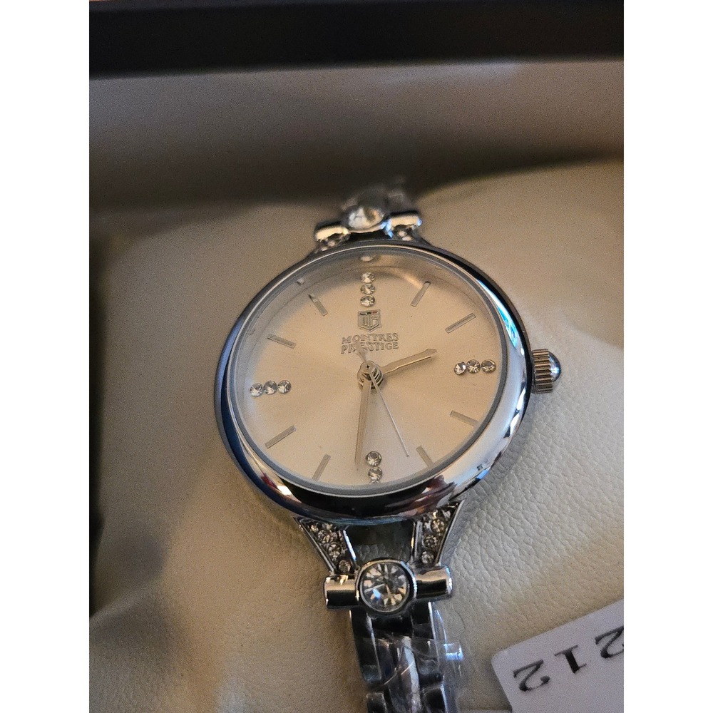 Montres Prestige Womens Silver Tone Crystal Accent Link Bracelet Watch MPW-0212 - Picture 2 of 5
